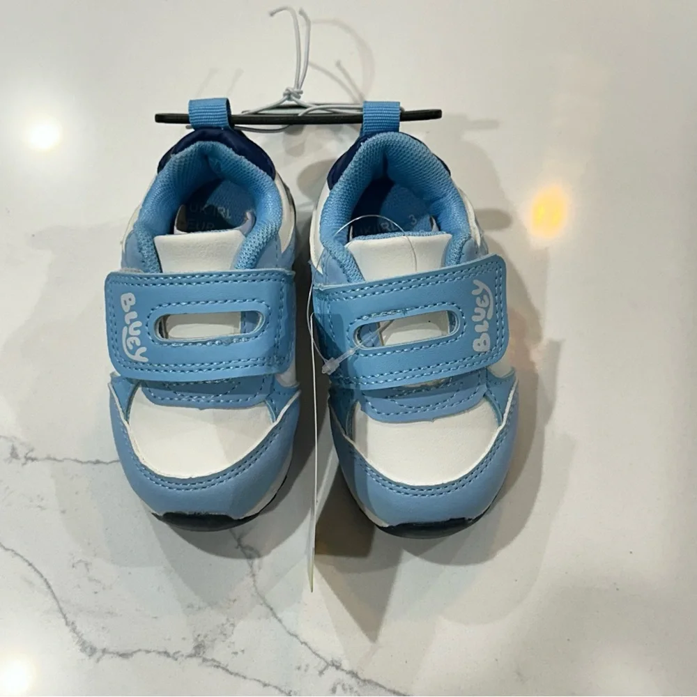Bluey Toddler Sneakers NWT - Picture 2 of 6